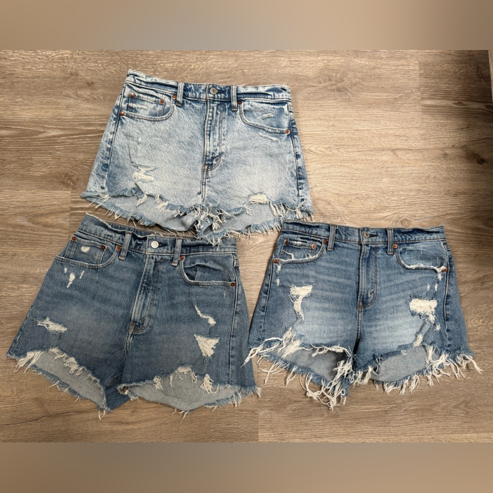 A&F Mom Shorts